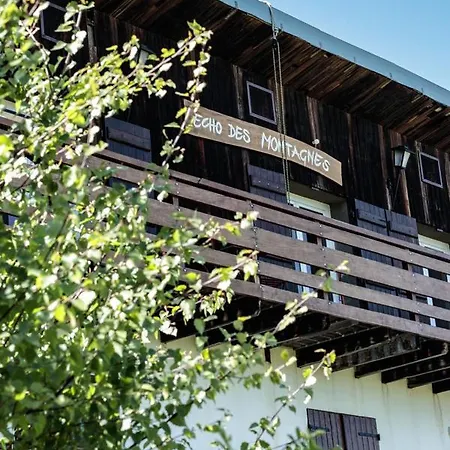 Echo Des Montagnes Bed & Breakfast *