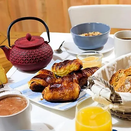 Echo Des Montagnes Bed & Breakfast